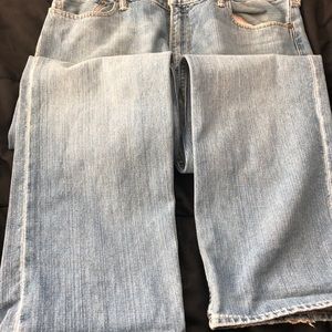 Men’s jeans selling each separately